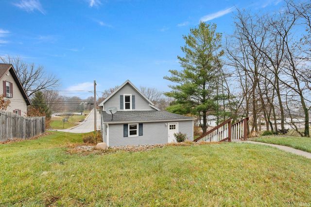 183 W Vine Street, Roanoke, IN 46783