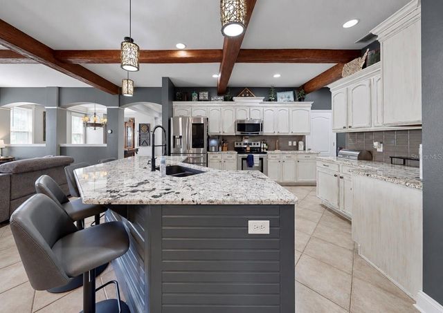 4346 WATERVILLE AVENUE, Wesley Chapel, FL 33543