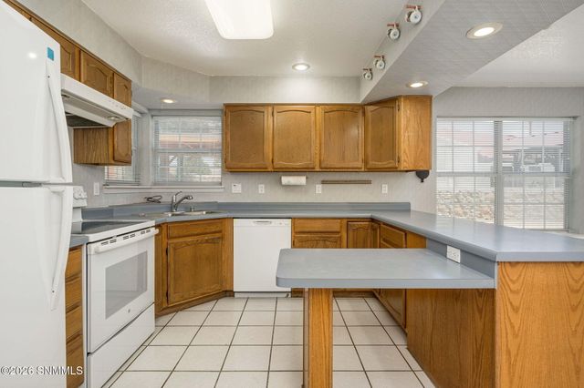 3122 Pebble Beach Road, Las Cruces, NM 88011