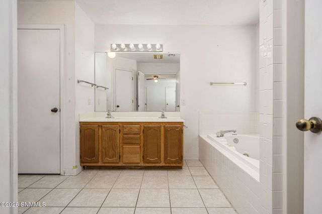 3122 Pebble Beach Road, Las Cruces, NM 88011