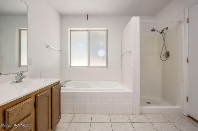 3122 Pebble Beach Road, Las Cruces, NM 88011