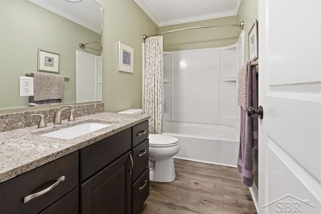 4448 N Verity Road, Sanford, MI 48657