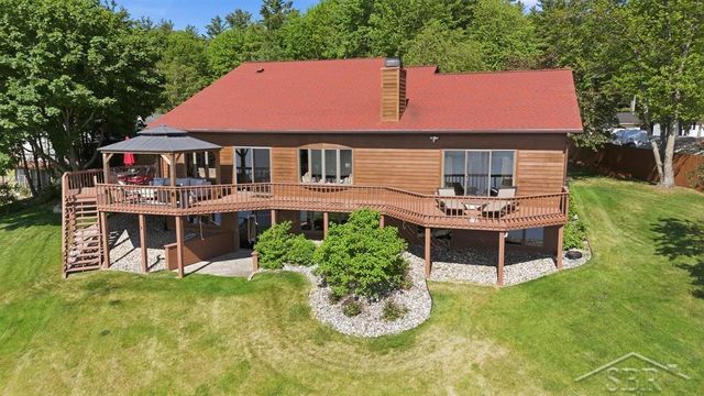 4448 N Verity Road, Sanford, MI 48657