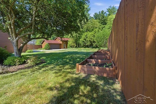 4448 N Verity Road, Sanford, MI 48657