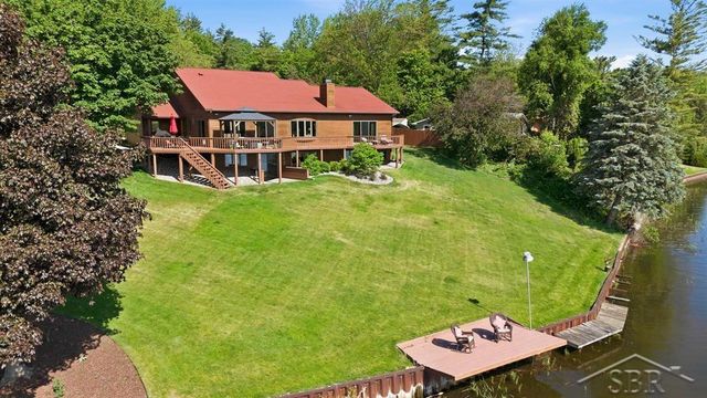 4448 N Verity Road, Sanford, MI 48657