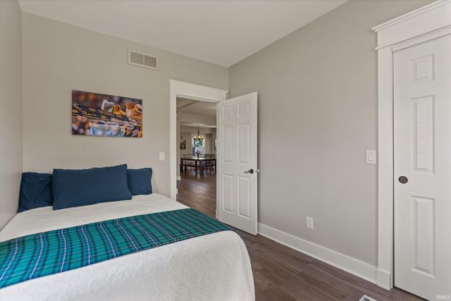 706 N Hill Street, South Bend, IN 46617