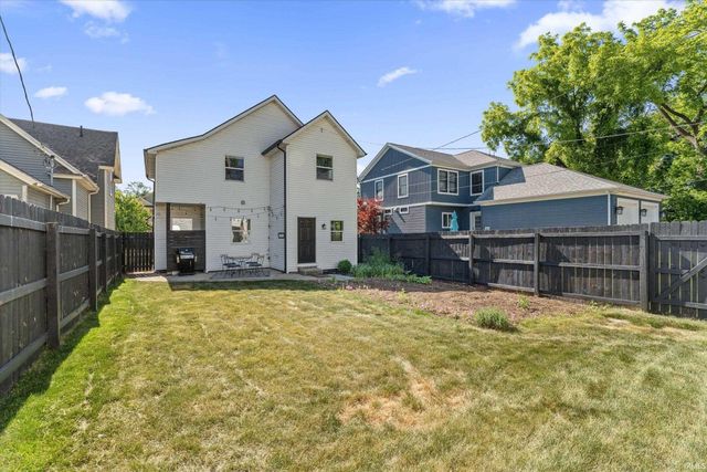 706 N Hill Street, South Bend, IN 46617