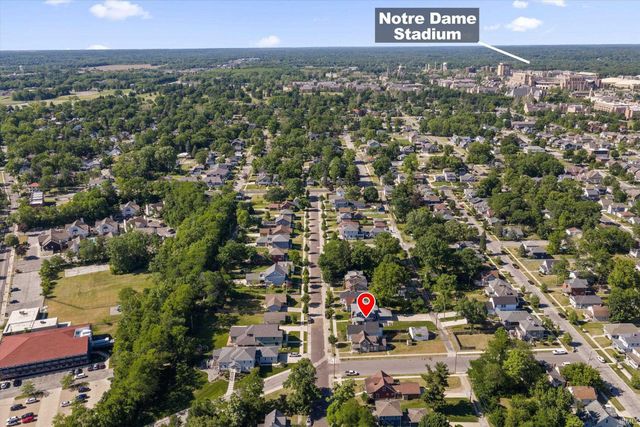 706 N Hill Street, South Bend, IN 46617