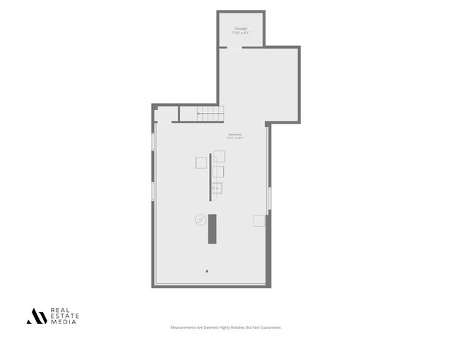706 N Hill Street, South Bend, IN 46617