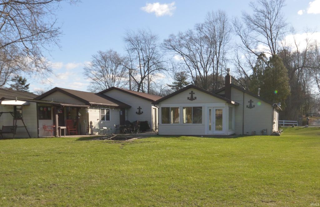 4669 Underwood Road, Walkerton, IN 46574