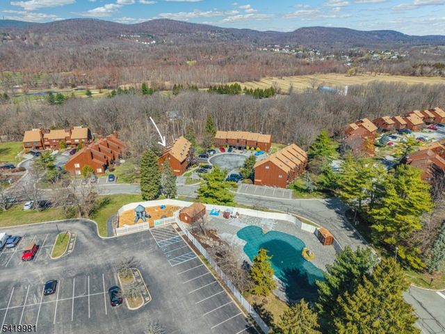 1 Jackson Hole 9, Vernon Twp., NJ 07462