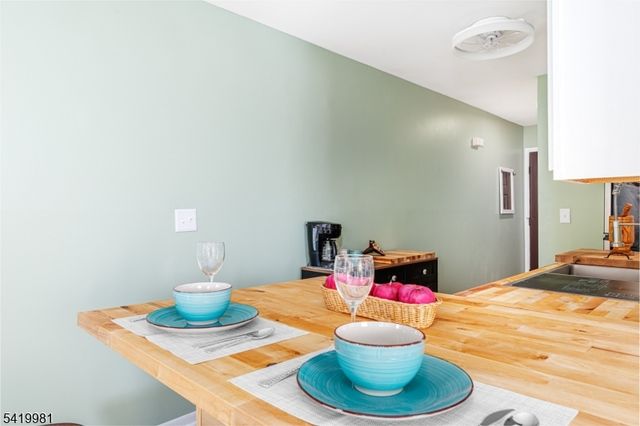 1 Jackson Hole 9, Vernon Twp., NJ 07462