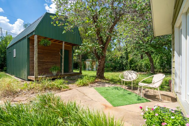 1312 E Rosebrier Street, Springfield, MO 65804