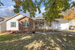 465 Colleen Drive, Thomasville, NC 27360