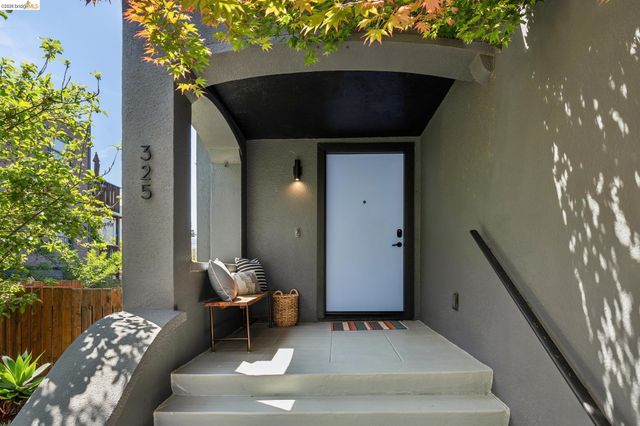 325 49Th St, Oakland, CA 94609