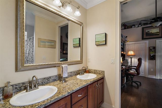 11106 OAKSHORE LANE, Clermont, FL 34711