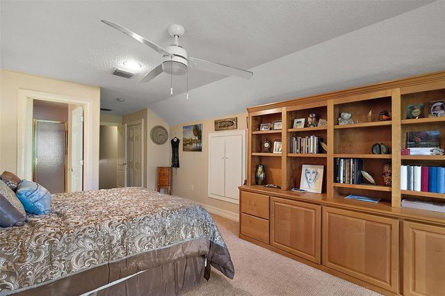 11106 OAKSHORE LANE, Clermont, FL 34711