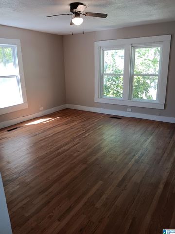 206 MONTGOMERY STREET, Warrior, AL 35180