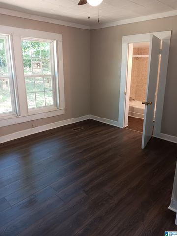 206 MONTGOMERY STREET, Warrior, AL 35180