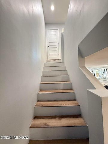 712 W Limberlost Dr Unit 36, Tucson, AZ 85705