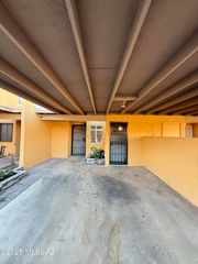 712 W Limberlost Dr Unit 36, Tucson, AZ 85705