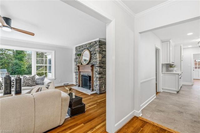 4107 W Friendly Avenue, Greensboro, NC 27410