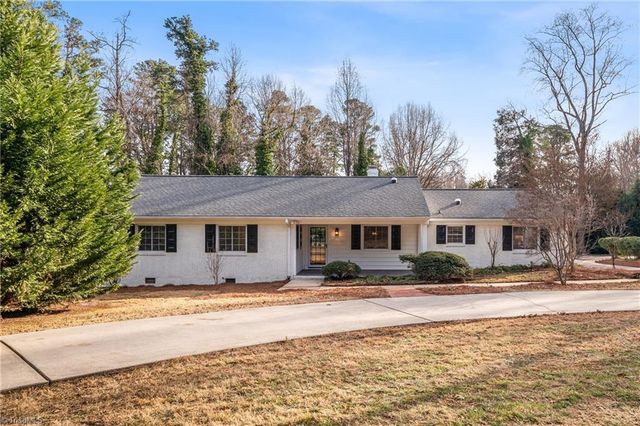 4107 W Friendly Avenue, Greensboro, NC 27410