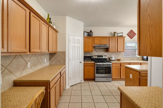 13501 Leather Strap Drive, Fort Worth, TX 76052