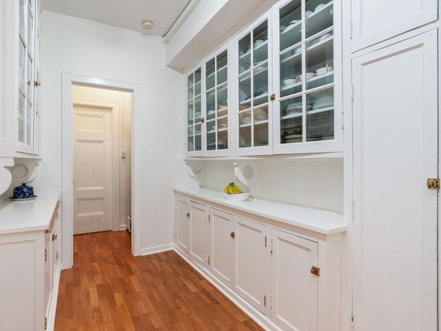 232 E Walton Place 3E, Chicago, IL 60611