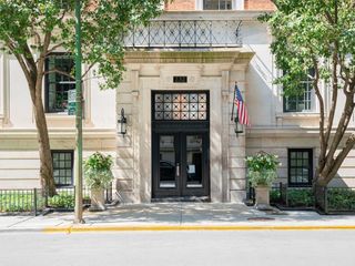 232 E Walton Place 3E, Chicago, IL 60611
