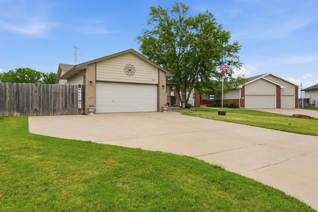 1338 N Aksarben Ct., Wichita, KS 67235