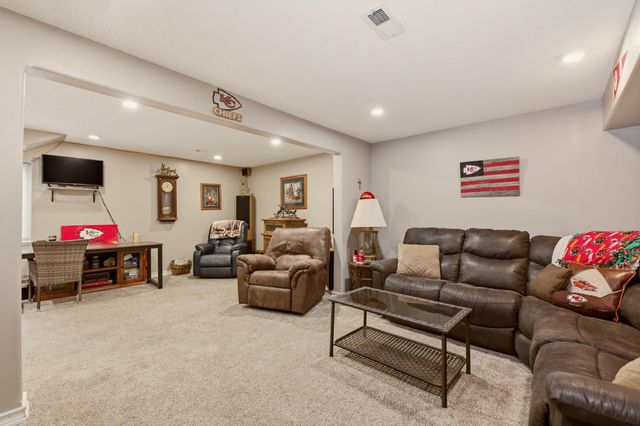 1338 N Aksarben Ct., Wichita, KS 67235