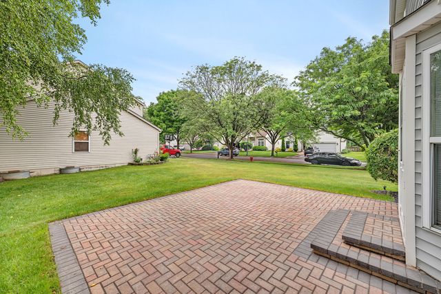 1915 Somerset Court, Romeoville, IL 60446