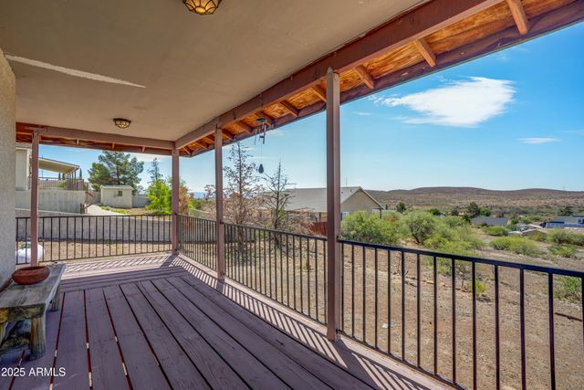 17661 E BLUEJAY Drive, Mayer, AZ 86333