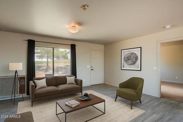 17661 E BLUEJAY Drive, Mayer, AZ 86333