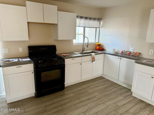 17661 E BLUEJAY Drive, Mayer, AZ 86333