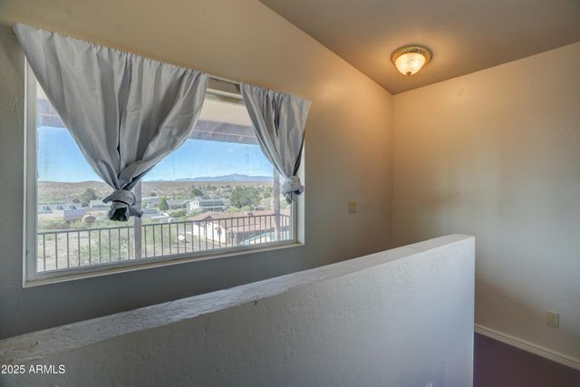 17661 E BLUEJAY Drive, Mayer, AZ 86333