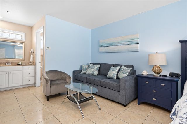 1926 On The Beach Dr 432, Port Aransas, TX 78373