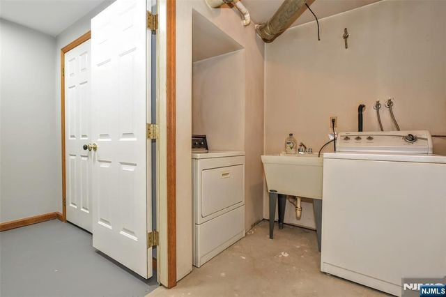 196 W Madison Avenue 7B, Dumont, NJ 07628