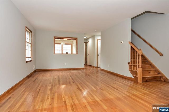 196 W Madison Avenue 7B, Dumont, NJ 07628