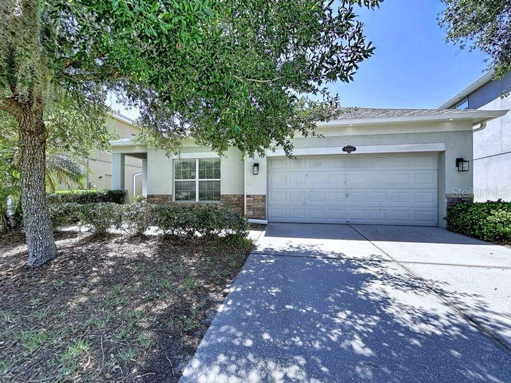 10662 PICTORIAL PARK DRIVE, Tampa, FL 33647