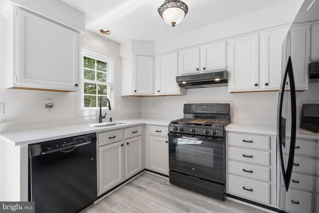 7833 COLONIAL SPRINGS BLVD, Alexandria, VA 22306