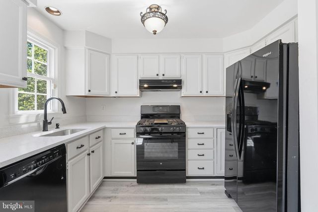7833 COLONIAL SPRINGS BLVD, Alexandria, VA 22306