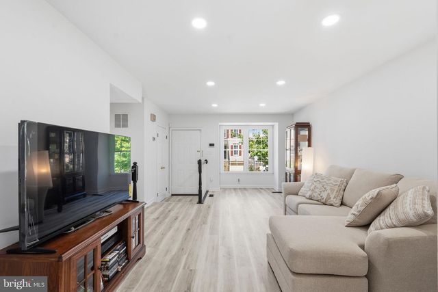 7833 COLONIAL SPRINGS BLVD, Alexandria, VA 22306