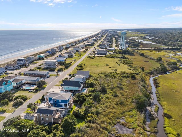 312 E Dolphin Drive, Oak Island, NC 28465