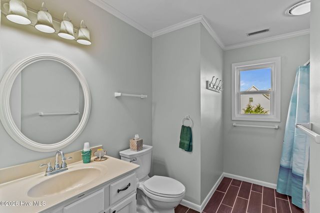 312 E Dolphin Drive, Oak Island, NC 28465