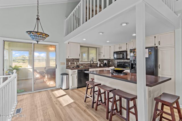 312 E Dolphin Drive, Oak Island, NC 28465