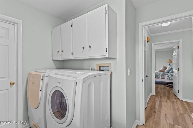 312 E Dolphin Drive, Oak Island, NC 28465