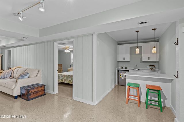 312 E Dolphin Drive, Oak Island, NC 28465