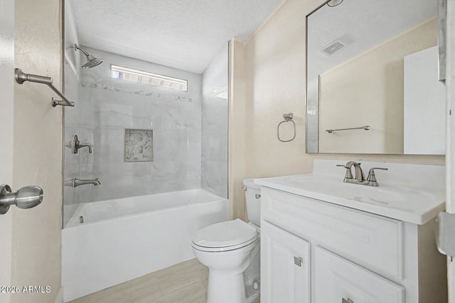 2000 S APACHE Road 220, Buckeye, AZ 85326